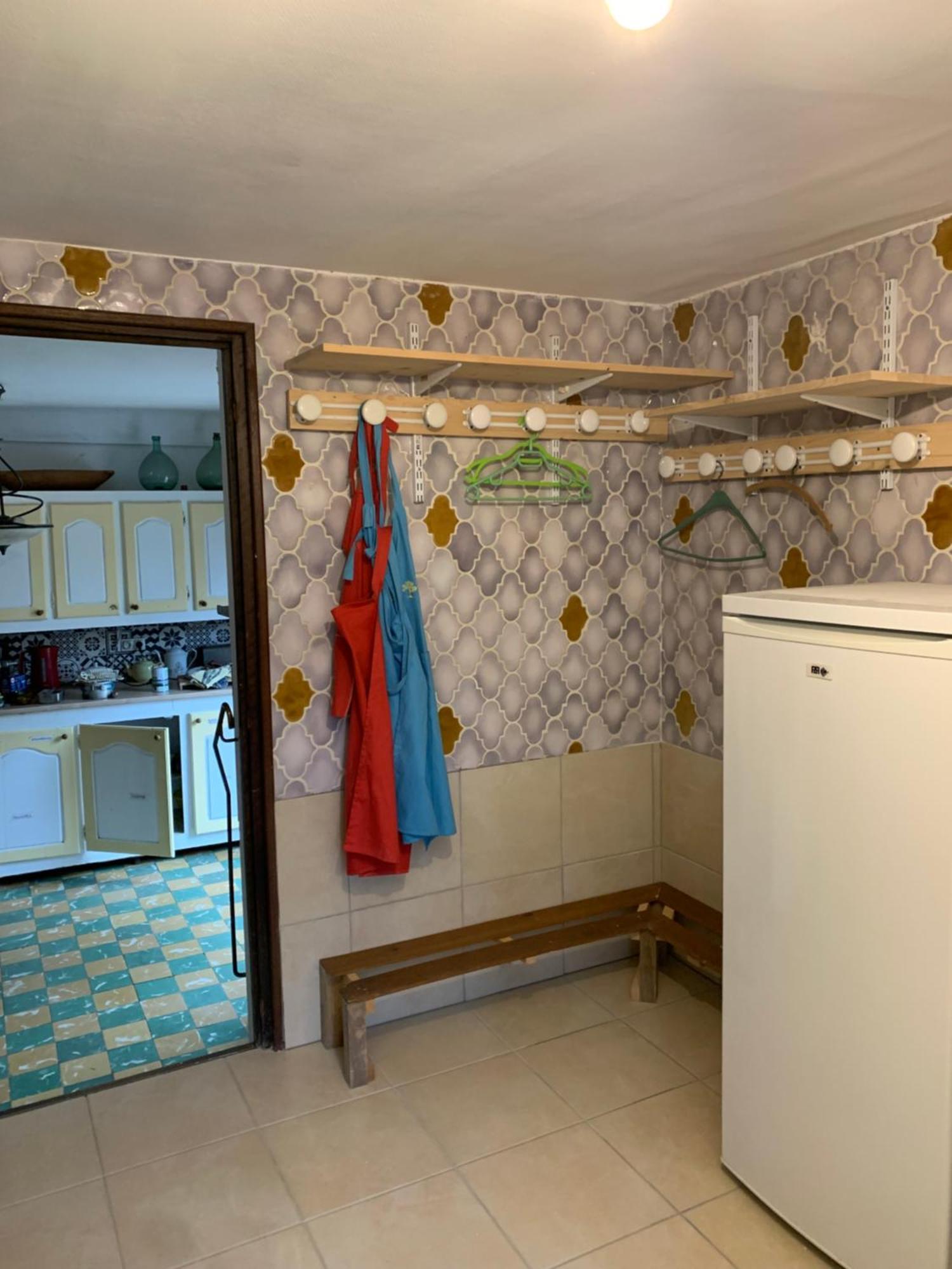 Les Favouilles - Gite & Chambres D Hotes Dauphin Eksteriør billede